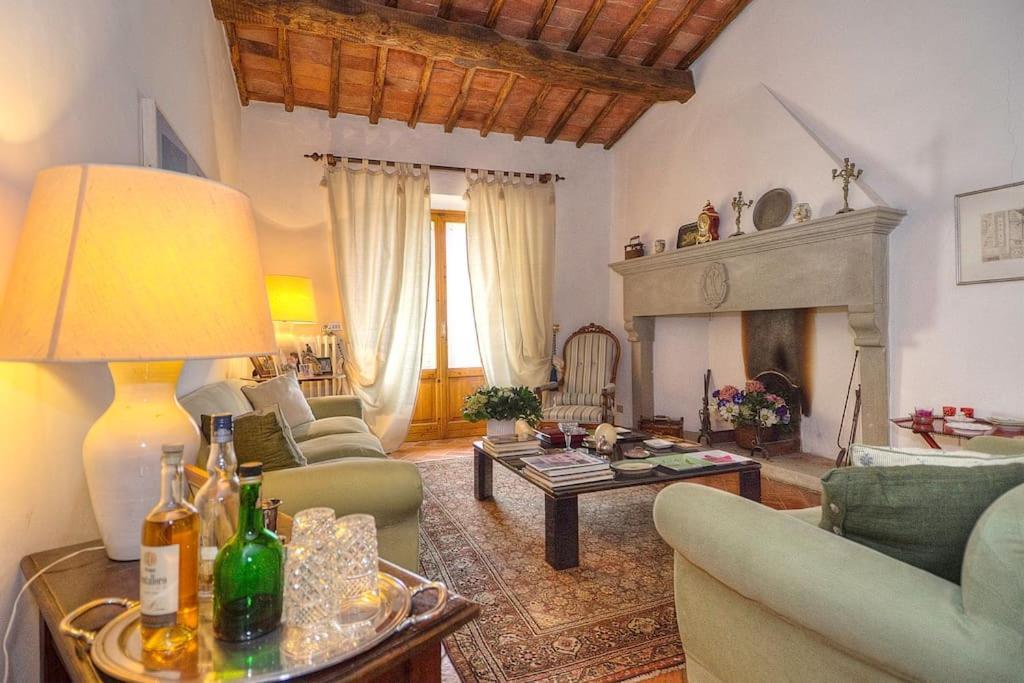 Апартаменты Casa Adriano Греве-ин-Кьянти Экстерьер фото